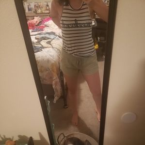 Weekend tank top 🌻